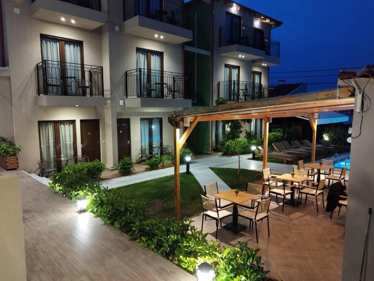 Oro Hotel Skiathos Town Bagian luar foto